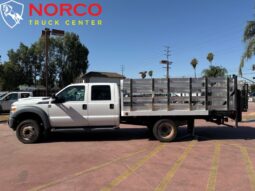 
										2012 Ford F-550 XL 12′ cama de estacas con puerta trasera (1600 LB) full									
