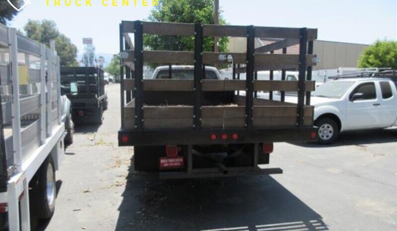 
								2012 Ford F550 XL Crew Cab ’12 Cama de gas de estaca full									