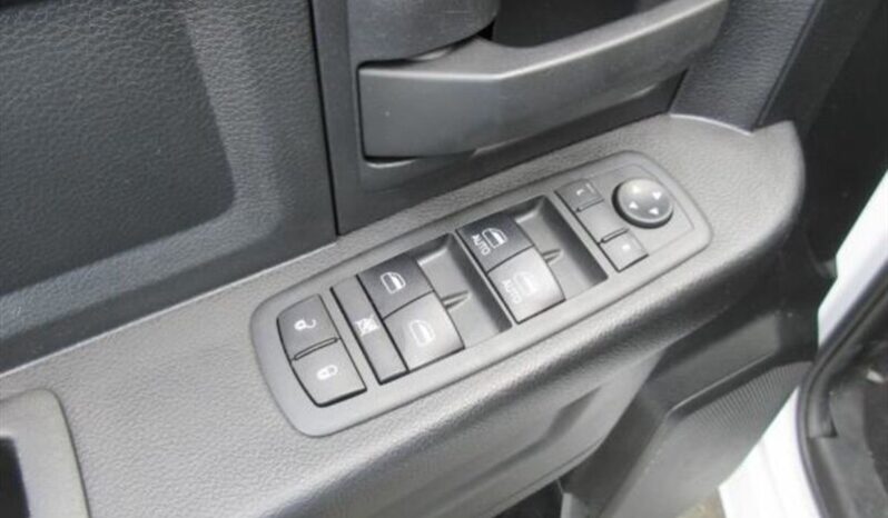
								RAM 1500 Tradesman 2018 full									
