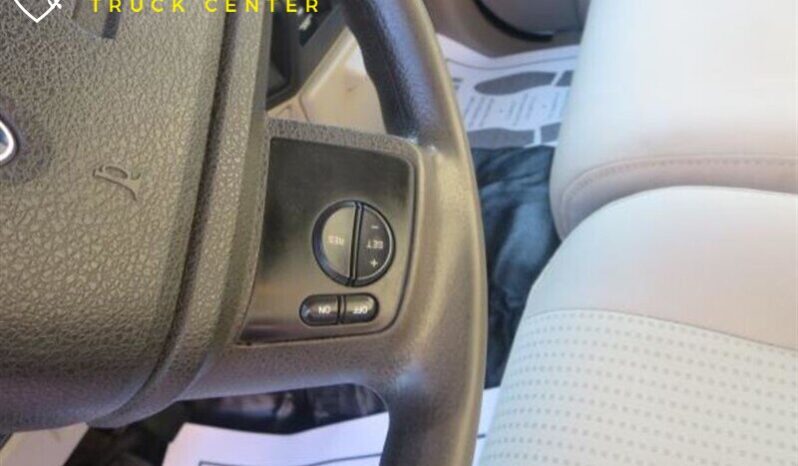 
								2008 Ford F-550 XL Cabina extendida full									