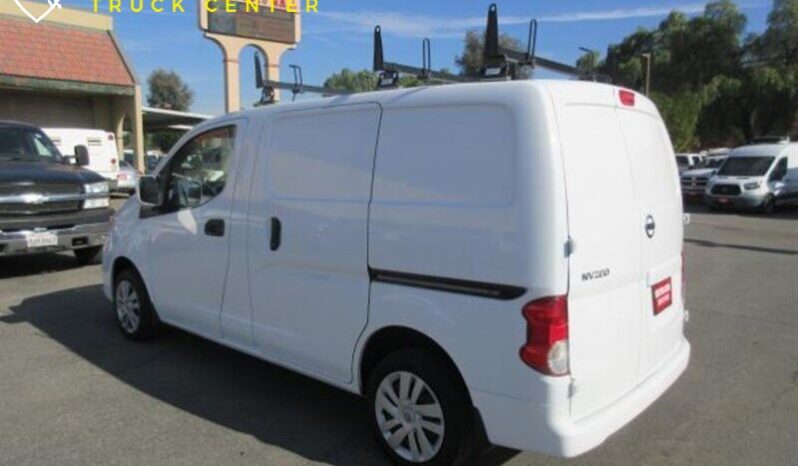 
								Nissan NV200 S 2017 full									