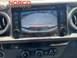 
										Toyota Tacoma SR5 V6 2018 full									