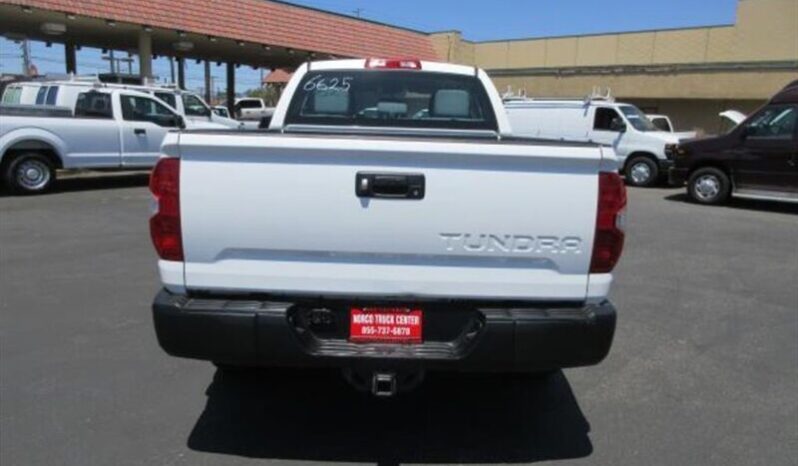 
								Toyota Tundra SR 2016 full									
