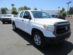 
										Toyota Tundra SR 2016 full									