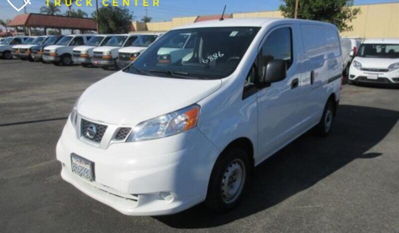 
								Nissan NV 200 2015 full									