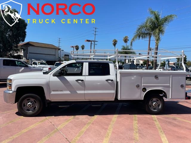 Camión de trabajo Chevrolet Silverado 2500 C2500 2015