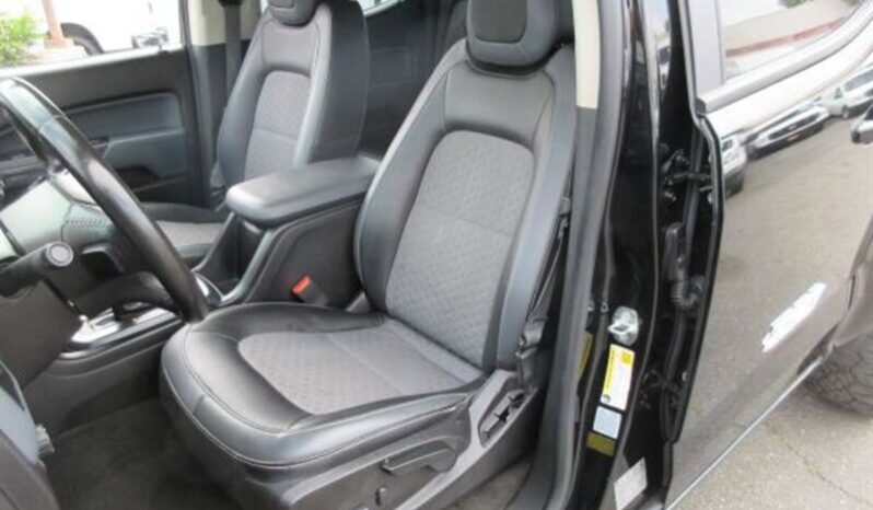 
								2016 Chevrolet Colorado Z71 5′ cama full									
