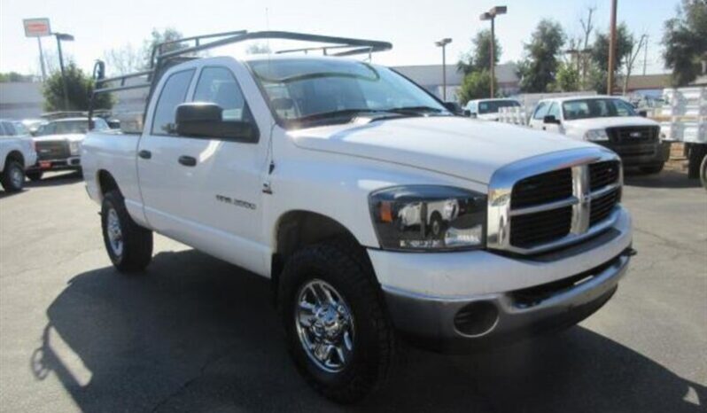 
								2006 Dodge Ram 2500 ST full									