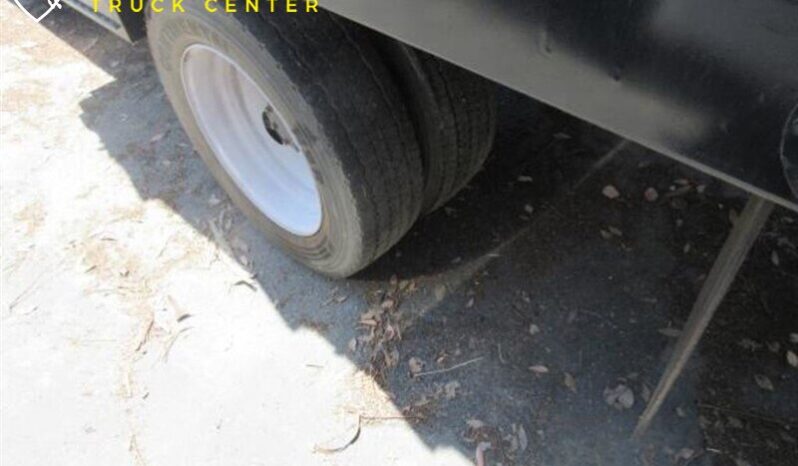 
								2012 Ford F550 XL Crew Cab ’12 Cama de gas de estaca full									