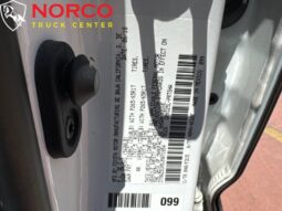 
										Toyota Tacoma SR5 V6 2018 full									