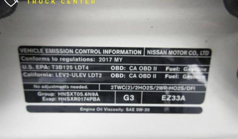
								Nissan Titan S 2017 full									