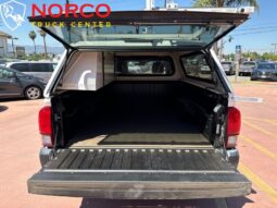 
										Toyota Tacoma SR 2019 .4×4 full									