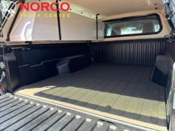 
										Toyota Tacoma SR 2019 .4×4 full									