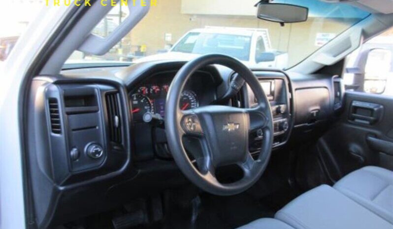 
								Camión de trabajo Chevrolet Silverado 3500HD 2015, VOLCADO full									