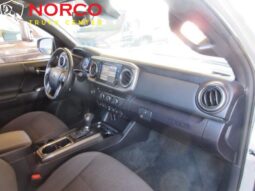 
										2018 Toyota Tacoma SR5 V6 CC,SB full									