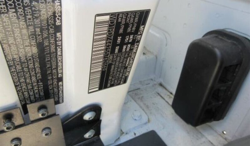 
								2005 Dodge Sprinter 16′ caja full									