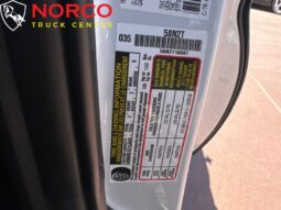 
										Toyota Tacoma SR 2019 .4×4 full									