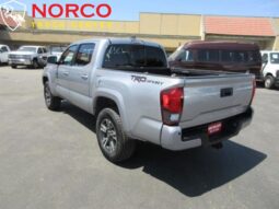 
										2018 Toyota Tacoma SR5 V6 CC,SB full									