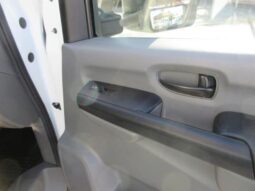 
										2015 Nissan NV 2500 HD S full									