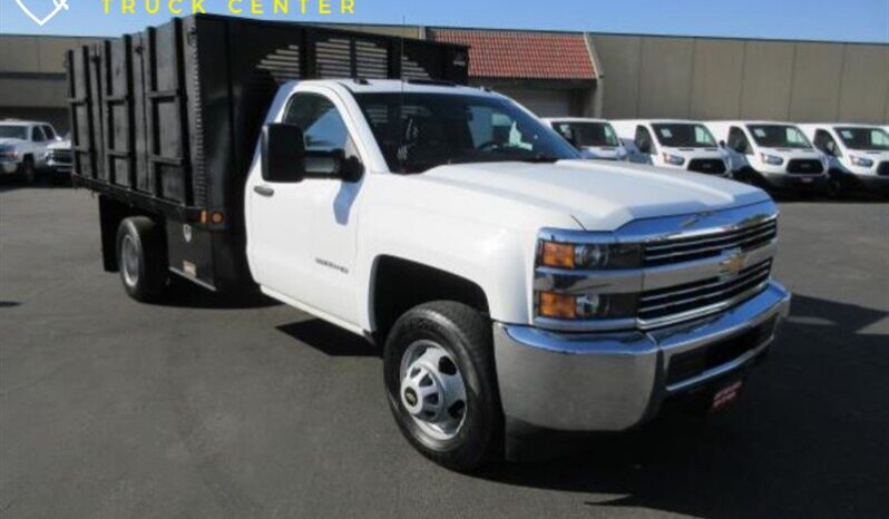 
								Camión de trabajo Chevrolet Silverado 3500HD 2015, VOLCADO full									