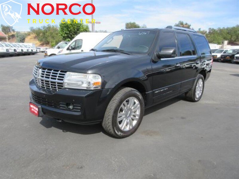 Lincoln Navigator 2011