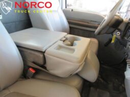 
										Cama de Utilidad de Cabina Regular Ford F-450 2011 full									