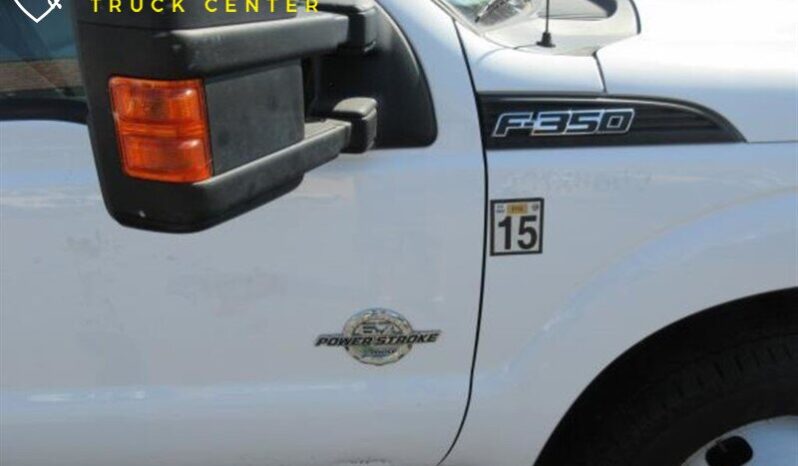 
								2015 Ford F-350 Super Duty XL, CAMA DE UTILIDAD full									