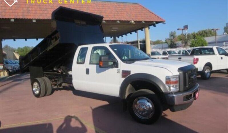 
								2008 Ford F-550 XL Cabina extendida full									