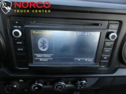 
										Toyota Tacoma SR V6 2017 full									