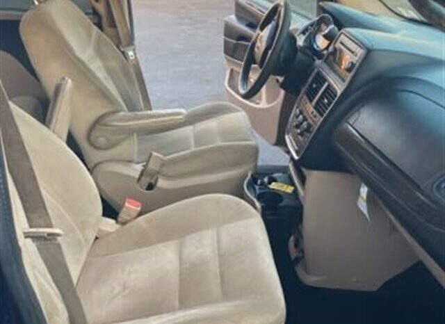 
								Dodge Grand Caravan SE 2016 full									