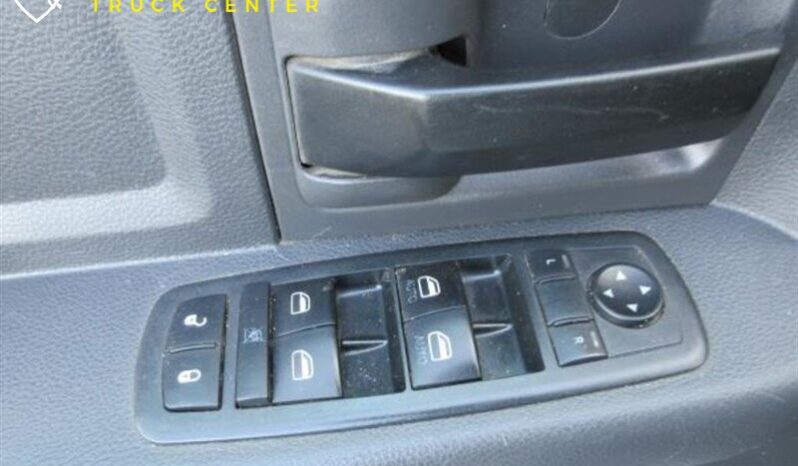 
								2012 RAM 2500 ST full									