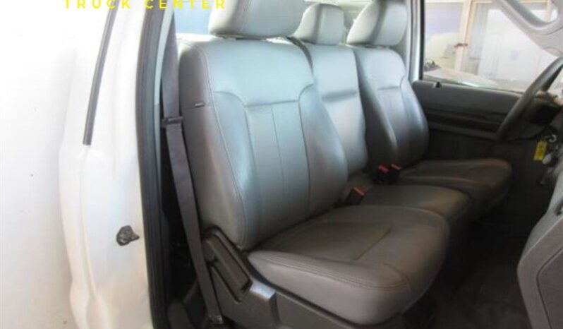 
								Cama de Utilidad de Cabina Regular Ford F-450 2011 full									