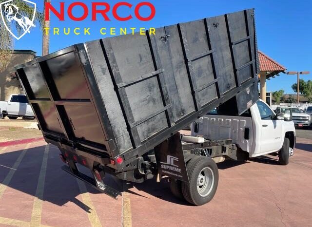 
								Camión de trabajo Chevrolet Silverado 3500HD 2015, VOLCADO full									