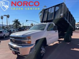 
										Camión de trabajo Chevrolet Silverado 3500HD 2015, VOLCADO full									