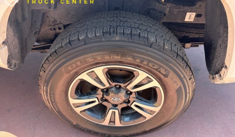 
								Toyota Tacoma SR5 V6 2018 full									