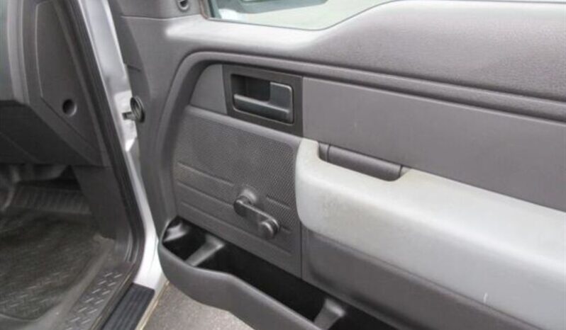 
								Ford F-150 xl 2013 full									