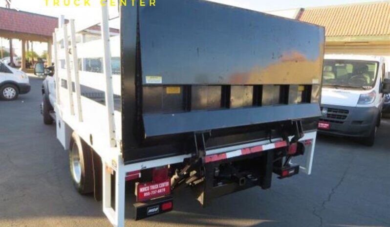 
								Ford F550 XLT 2006 full									