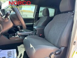 
										Toyota Tacoma SR5 V6 2018 full									