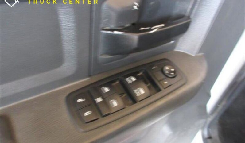 
								2012 RAM 2500 ST full									