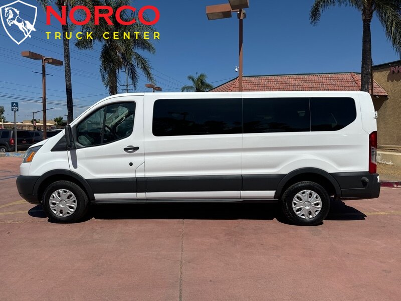 2016 Ford Transit T350 12 Pasajeros