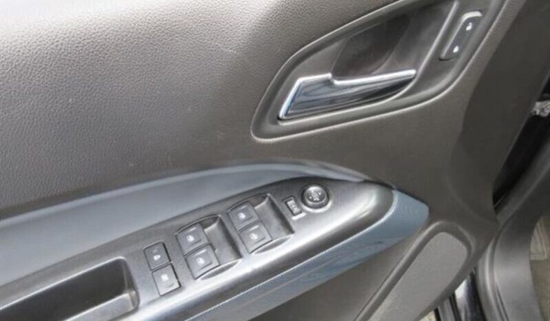 
								2016 Chevrolet Colorado Z71 5′ cama full									