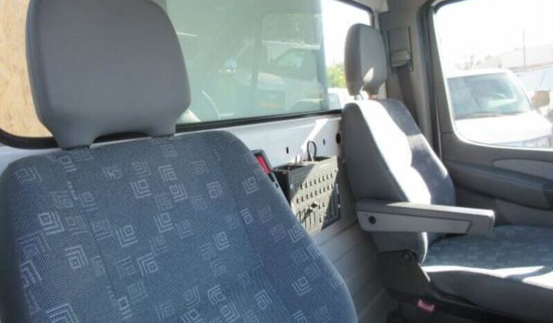 
								2005 Dodge Sprinter 16′ caja full									